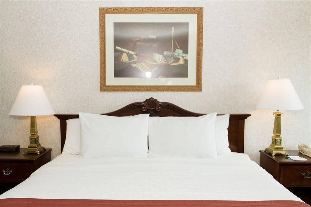 Baymont By Wyndham Sioux Falls North,I-29,Russell St, Airport Exterior photo