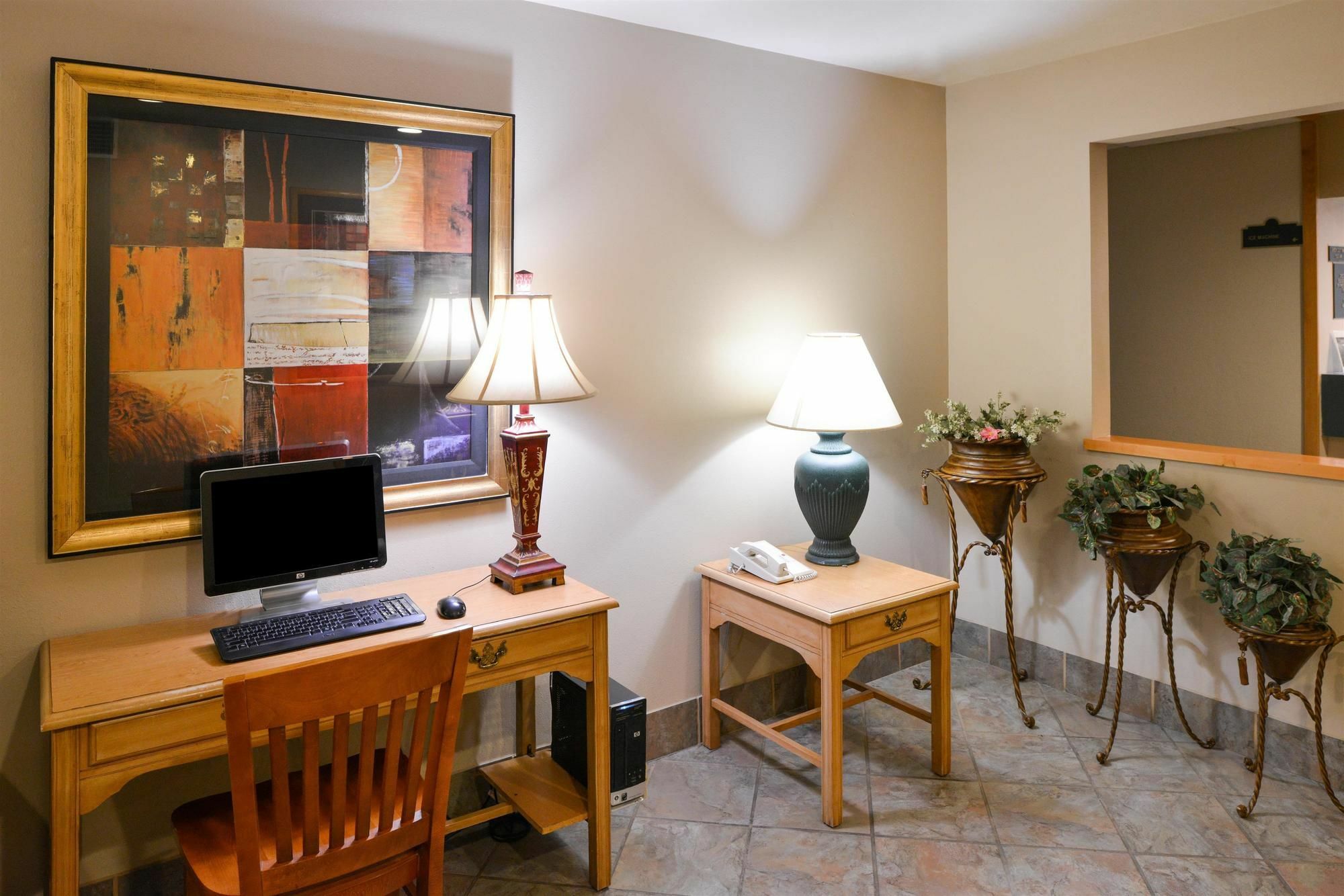 Baymont By Wyndham Sioux Falls North,I-29,Russell St, Airport Exterior photo